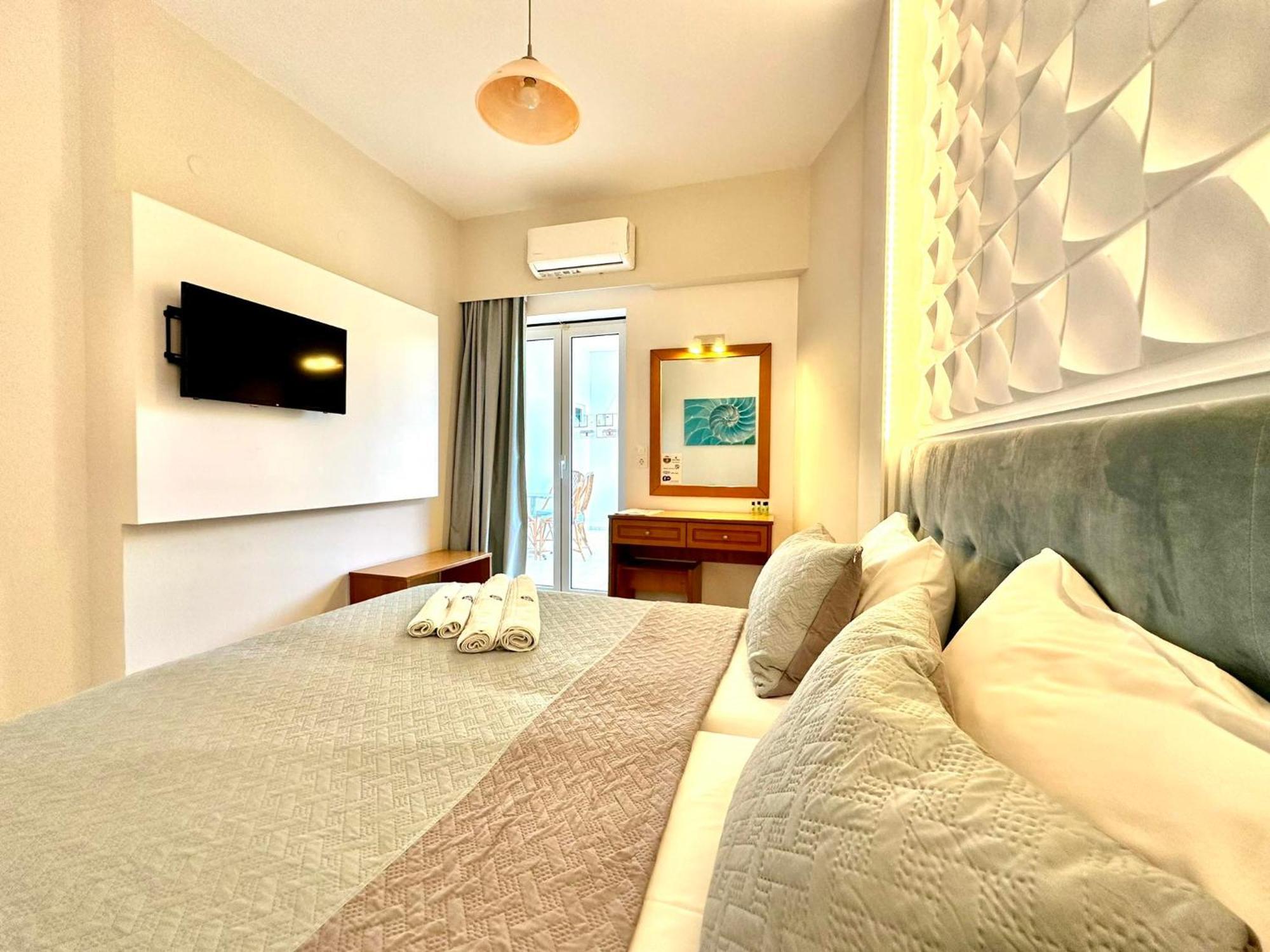 Castro Hotel Amoudara  Bagian luar foto